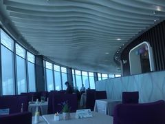 -亚洲国际大酒店·云顶阁旋转自助餐厅