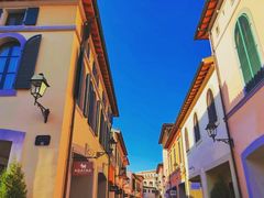 -佛罗伦萨小镇广佛名品奥特莱斯(疏港路店)