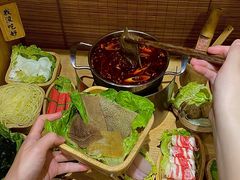 -独食火锅·半米屋台(直营总店)