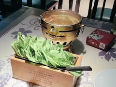 -卢大鲜鱼头捞饭(美利广场店)