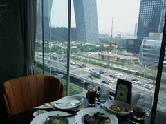 -福楼毕斯罗F Bistronome(国贸商城约会地标景观店)