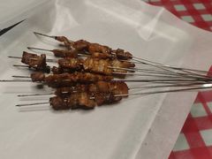 -三个大叔烤羊肉串·歌手驻唱·碳烤鲜肉(西三旗店)