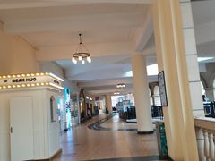 -王府井奥莱临潼小镇(临潼店)