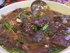 -闯关东东北农家菜(崂山石老人店)