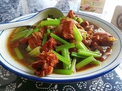 -八两八金·莱芜特色炒鸡(市南漳浦路店)