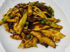 虾仔春笋烧香菇-万荣烤鸭店·北京菜(天坛店)