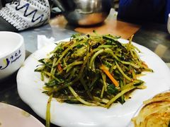 -泸沽肴(泸沽湖大洛水村农村信用社旁店)