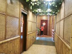 -崖口红树林海鲜餐厅
