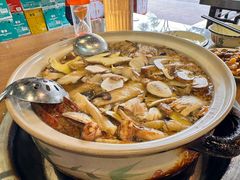 -杨记山珍鸡煲菌汤锅
