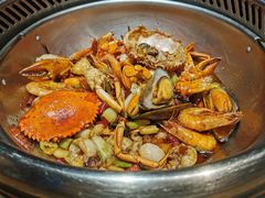 -七欣天香辣蟹火锅(上海银亿滨江店)