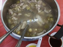 -银峰农庄·特色烧鸡·鲜无花果浸鸡