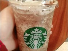 -星巴克(郑州普罗旺世店)