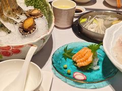 -泓炙颐凤鲜海鲜火锅料理(桐乡店)