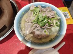 -冯烫烫跷脚牛肉·川菜小馆(武胜西街店)