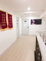 -倾城妃姿美疗中心