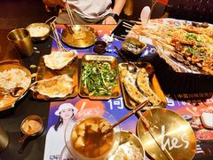 -何师烧烤Pro ·江湖川菜·小龙虾·精酿啤酒(太古里旗舰店)