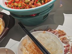 -洪星渔庄临平菜(星万里店)