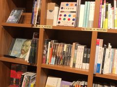 -百新书局(尚悦湾店)