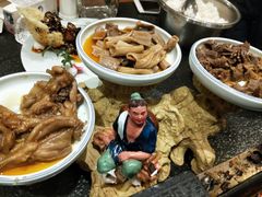 -万重锦·人文川菜馆(骡马市店)