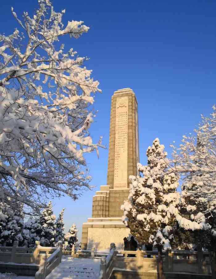 望溪公园-"附近的交通还算是比较方便 旁边的话就有小.