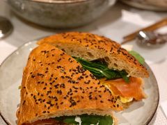 烟熏三文鱼鸡蛋色拉三明治-BAKER&SPICE(环贸店)