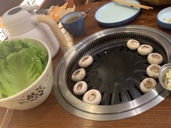 -明洞阿姨·韩式酱蟹烤肉·创意料理(三元桥店)