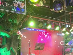 -路边边.炒菜烧烤.音乐餐厅(良乡长虹店)