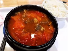 番茄牛腩-万和春排骨砂锅米饭(新业广场店)