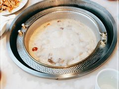 -煲宫猪肚鸡(晶品店)