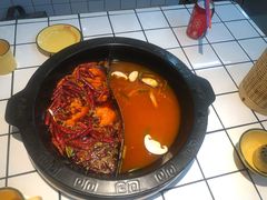 -巴卤社老火锅(财富店)