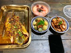 半月烤鱼-盟重烧烤(东瓜山创始店)