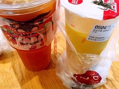 -85度C(生甜甜圈研究工坊·上海局门店)