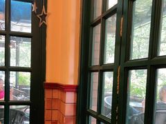 -玛格萝妮比萨屋(四平店)