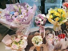 -谷莠子花艺·气球派对·绿植造景·花艺沙龙(金光华广场店)