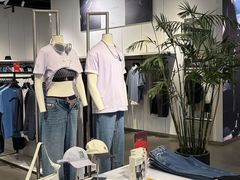 -首创奥特莱斯(西安店)