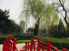 -玲珑塔公园