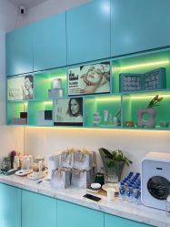 -柒朵科技美肤中心