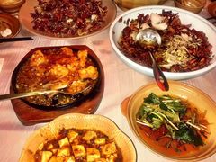 -龙门阵茶屋川菜馆(武康路店)
