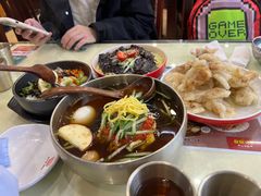 -服务大楼冷面(延大店)