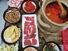 -碰湘地·鲜切牛肉麻辣烫(新世纪家园店)
