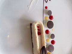 -蔚蓝阁餐厅·Brunch·牛排·威士忌·红酒