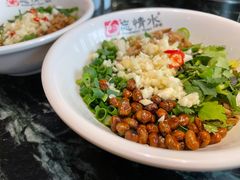 -忘情水鱼头·鲜鱼火锅(滨江中路店)