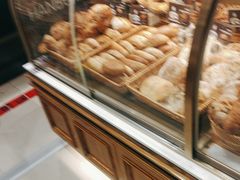 -汉柏麦香德国面包房(海信店)