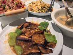 -关东小磨东北菜(漕河泾印象城店)