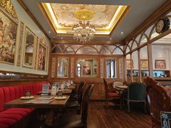 -秘密旅行Bonjour(黑金冠 江南西店)