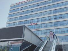 -首都医科大学附属北京潞河医院