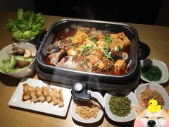 -彼酷哩活鱼现烤(中原万达店)