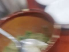 -湖南人家湘菜馆(镇江路店)