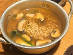 -恩你小木屋·韩式料理(假日广场店)
