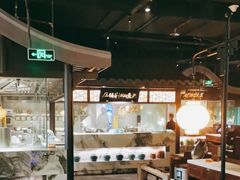 -佬麻雀·新湘菜(珠海金发购物中心店)